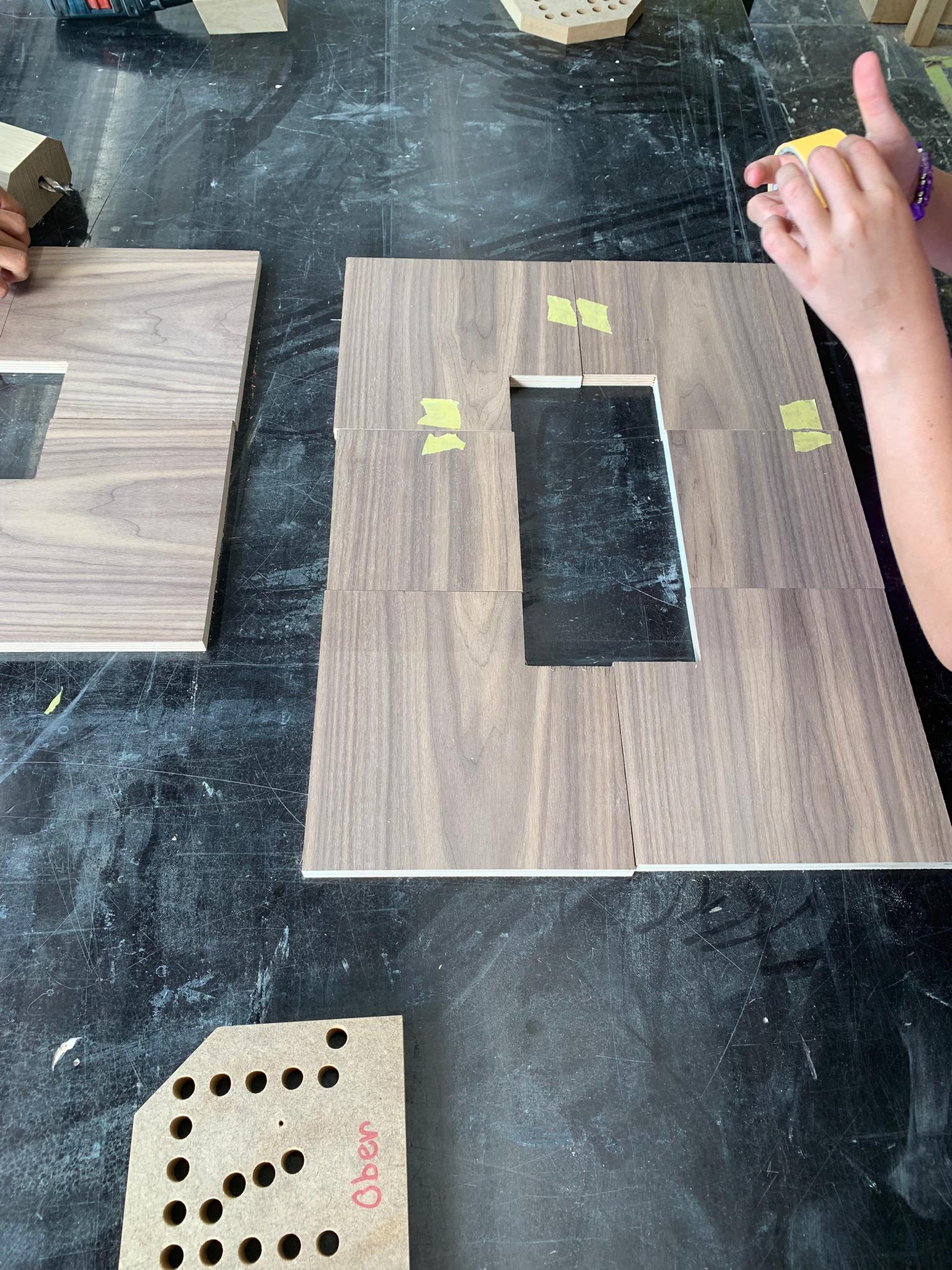 Erstelle ein Brettspiel