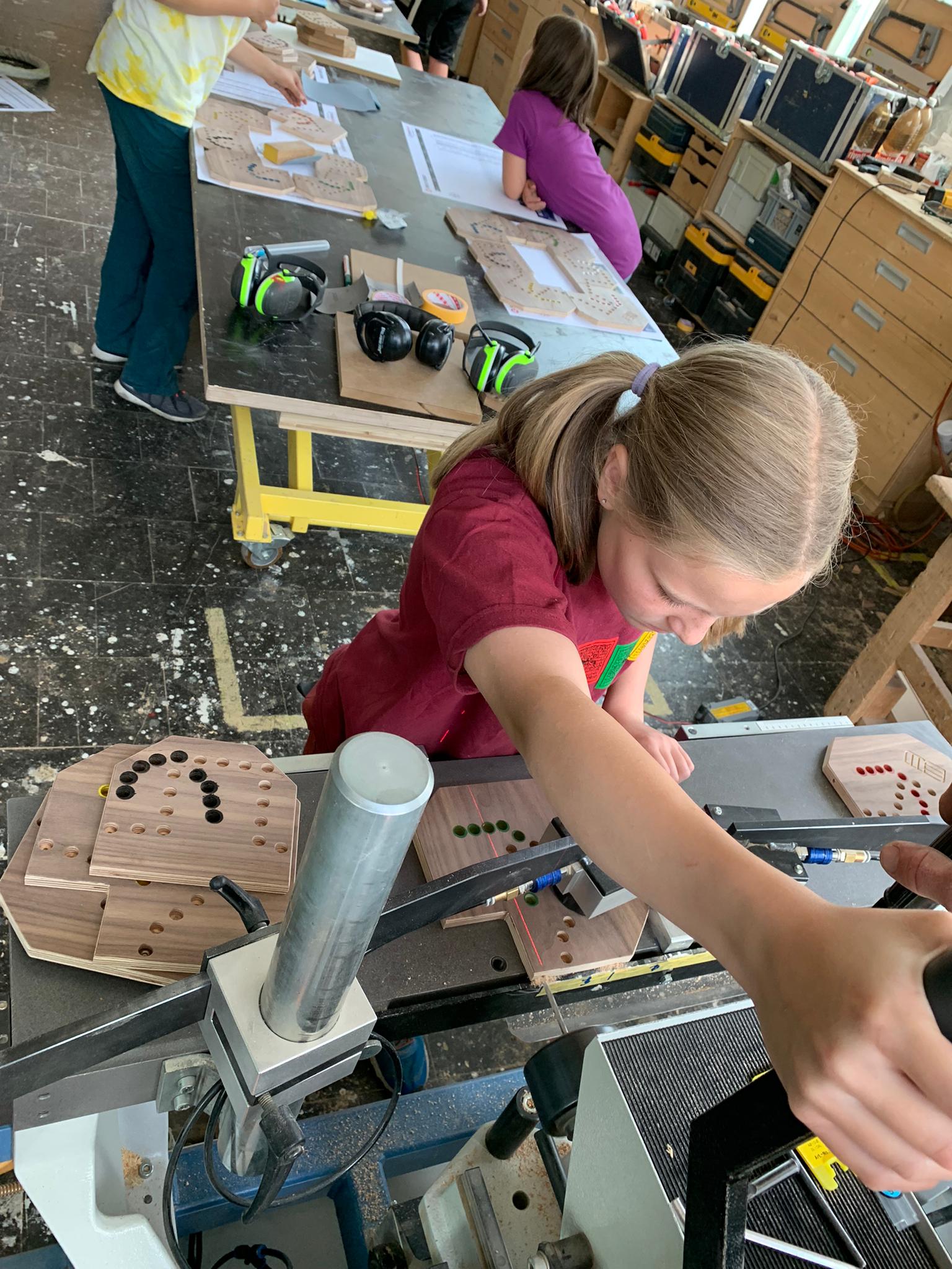 Erstelle ein Brettspiel