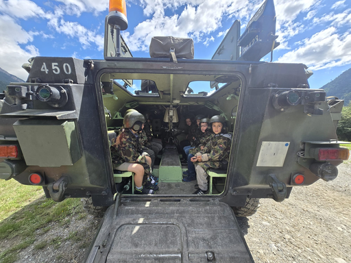 Ein Tag beim Militär