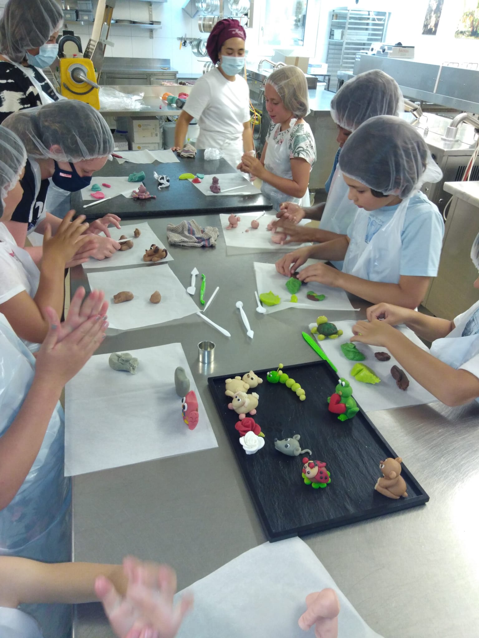 Marzipanfiguren modellieren