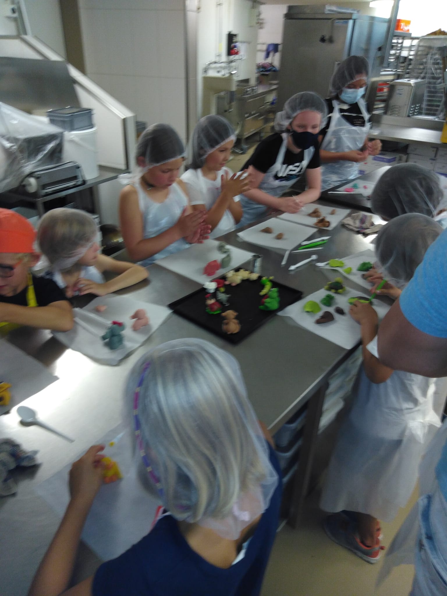 Marzipanfiguren modellieren